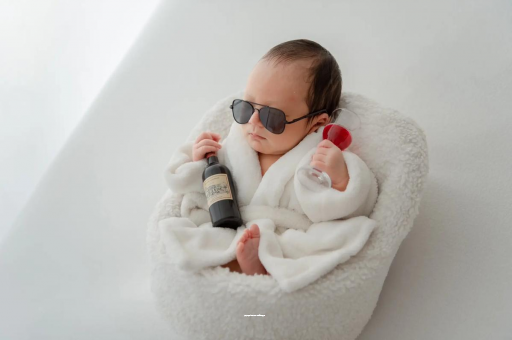 白山几个月宝宝会翻身